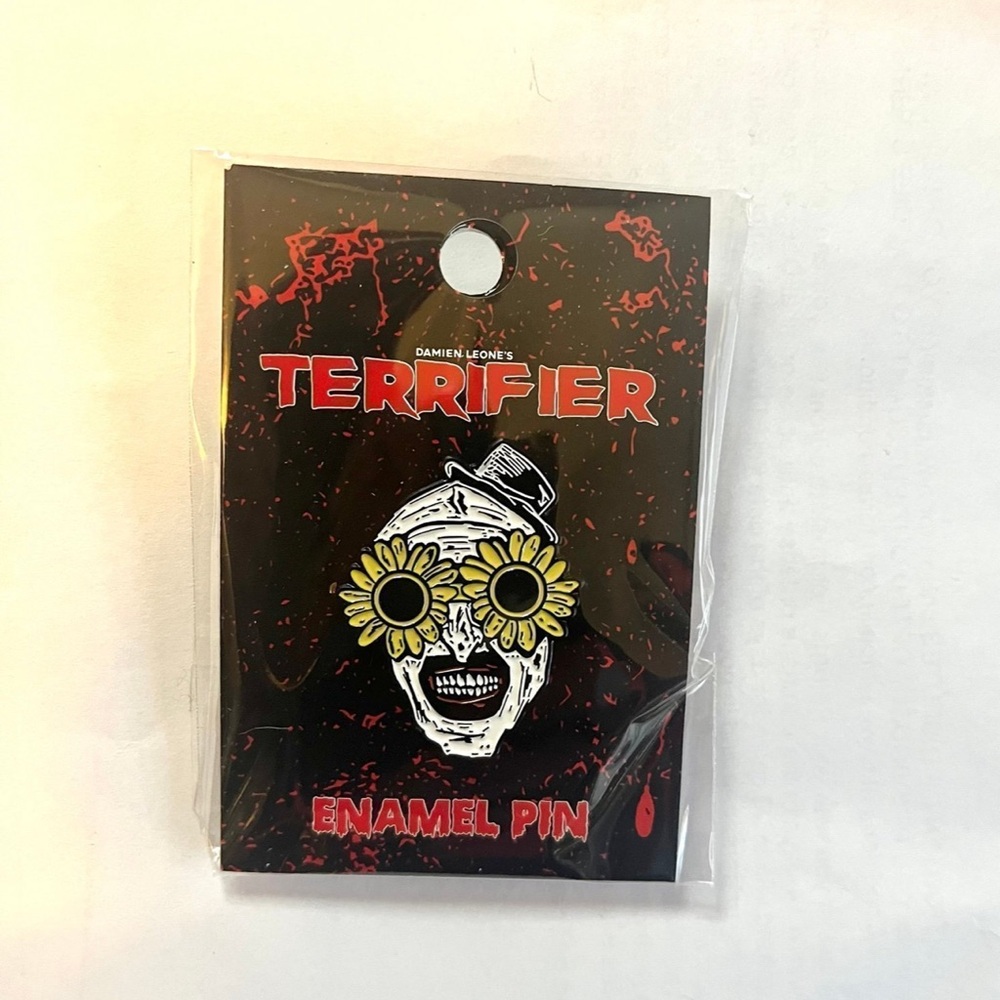 Terrifier Art the Clown enamel pin